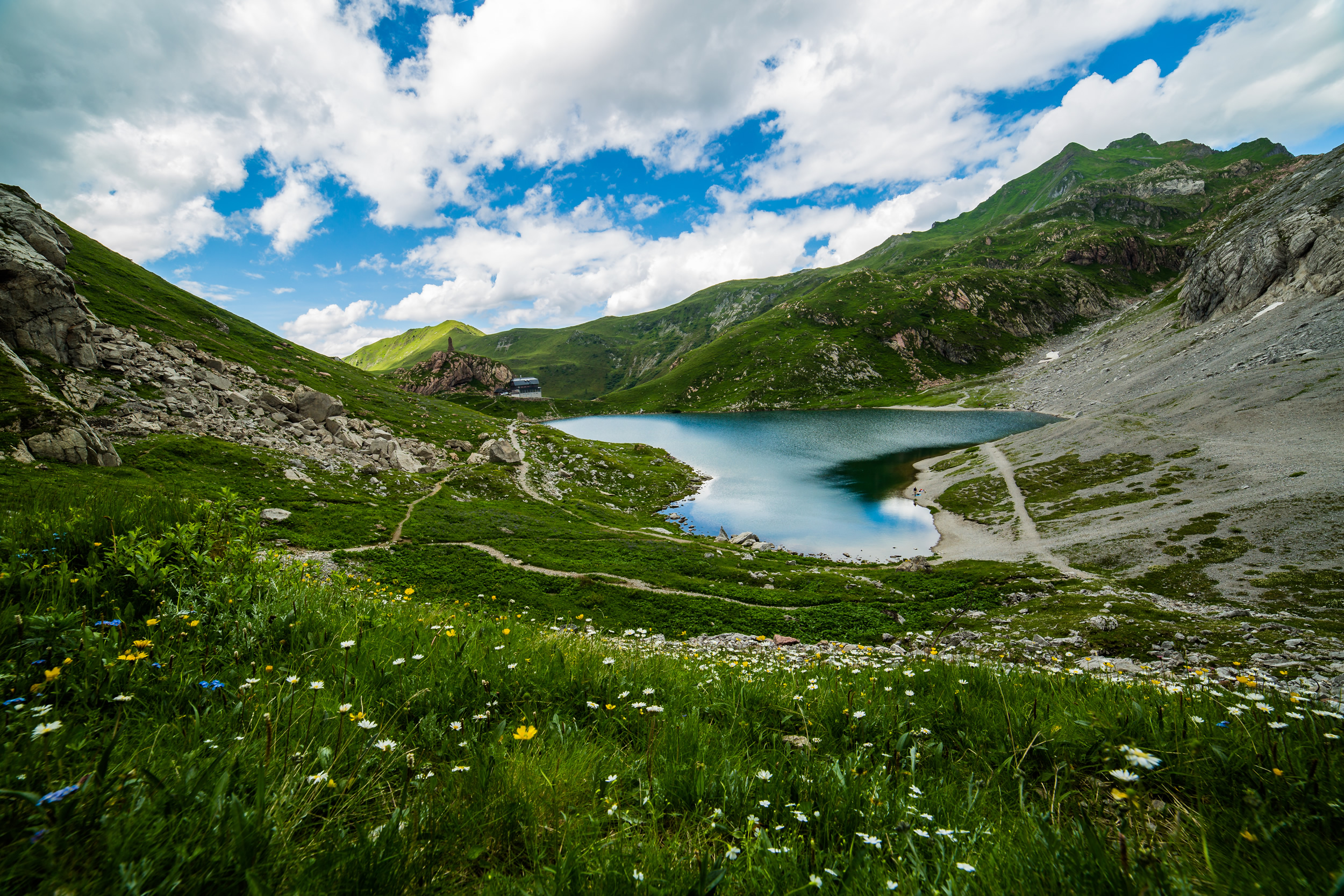 img lago volaia - forni avoltri